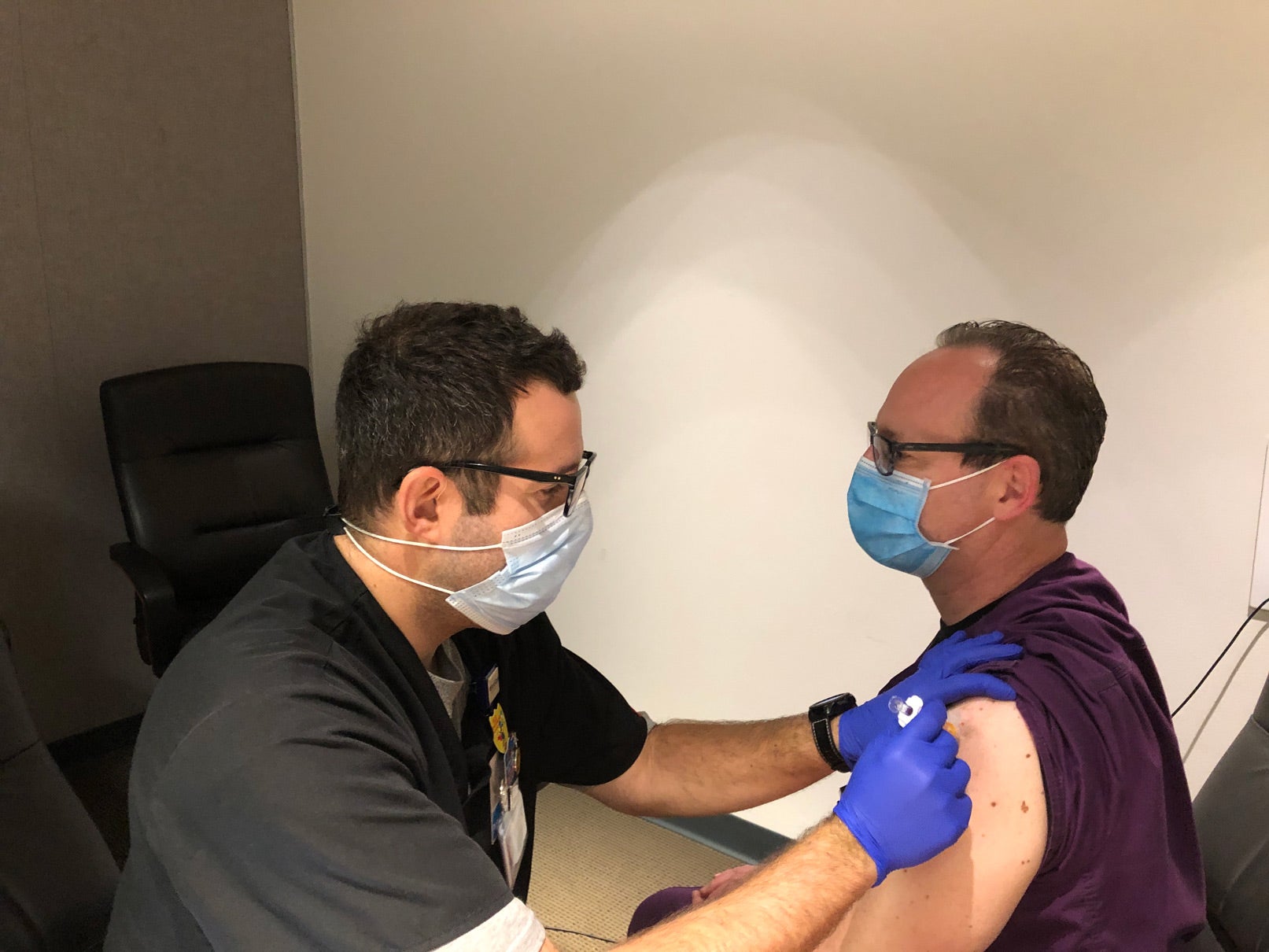 Employee receives a flu vaccination