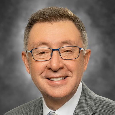 Stephen J Skokan, DPM